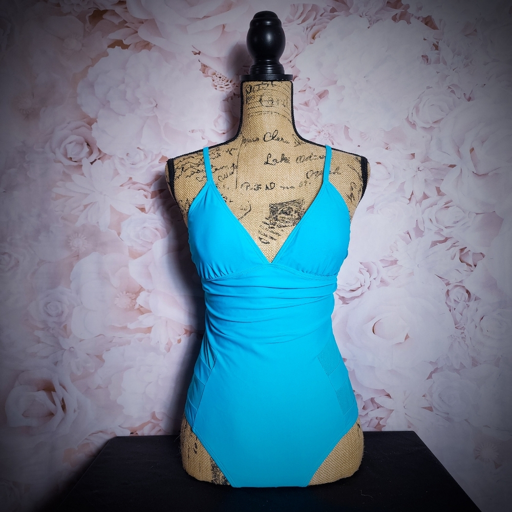 Turquoise Retro V-Neck One Piece Bathing Suit